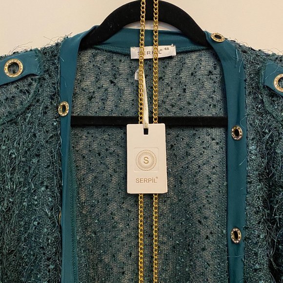 Unique Green Blazer with Chain Accent - Picture 2 of 5